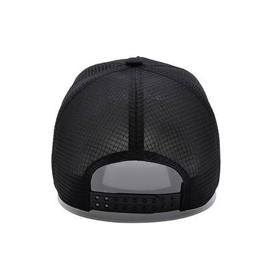 Vành ngắn Polyester 5 Panel Trucker Cap Màu đen 7 lỗ Chụp nhựa