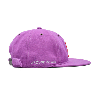 Tùy chỉnh Pink 6 Panel Snapback Cap với Flat Visor Và Logo điêu khắc 3D