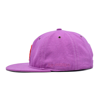 Tùy chỉnh Pink 6 Panel Snapback Cap với Flat Visor Và Logo điêu khắc 3D