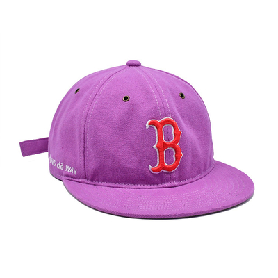 Tùy chỉnh Pink 6 Panel Snapback Cap với Flat Visor Và Logo điêu khắc 3D