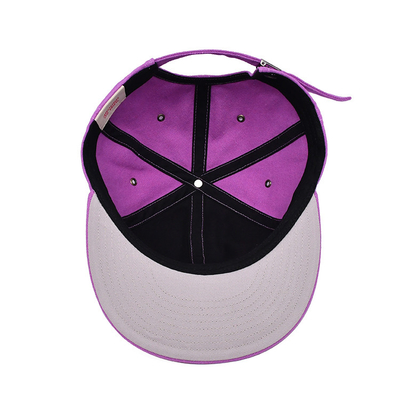 Tùy chỉnh Pink 6 Panel Snapback Cap với Flat Visor Và Logo điêu khắc 3D