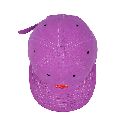Tùy chỉnh Pink 6 Panel Snapback Cap với Flat Visor Và Logo điêu khắc 3D