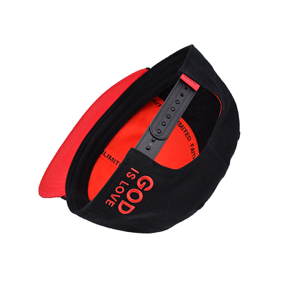 Mũ Snapback có kích thước có thể điều chỉnh với logo thêu 3D và in băng bên trong