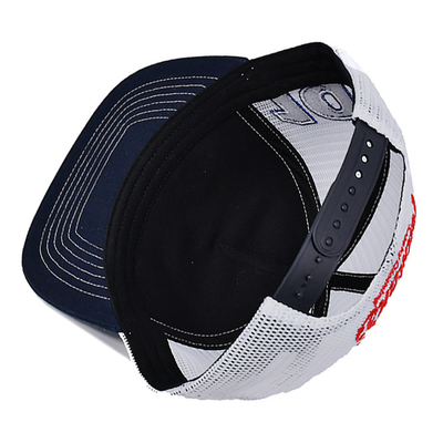 Thiết kế Profile Trucker Cap với Snapback nhựa và logo thêu