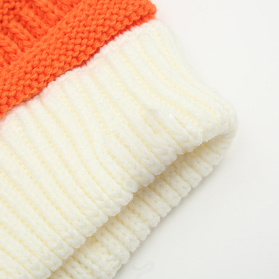 Mũ mùa thu mùa đông phù hợp đan đan Skully Thời trang ấm áp với Pompom Fur Pom Pom Pom Cho phụ nữ hai màu thời trang Beanie