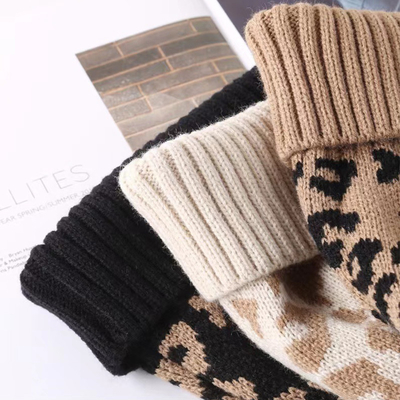 Phong cách cao Pom Pom Mùa đông Leopard in Beanie bán buôn mềm ấm đan mũ Beanie