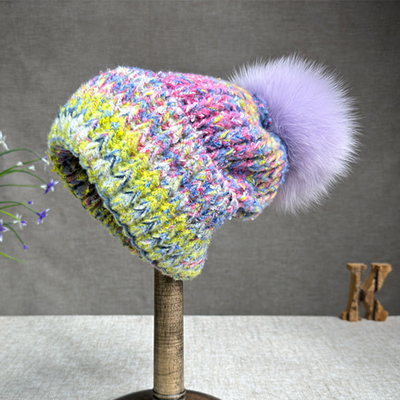 2024 Mũ mới Phụ nữ Mũ đan Cashmere Mùa thu / Mùa đông Lông cáo Mũ Pompom Mũ cong cạnh màu bảo vệ Mũ tai