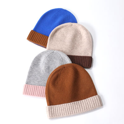 Nhà sản xuất Beanie chuyên nghiệp Thiết kế mới Custom Beanie Hat ấm bông đeo tay áo mùa đông với logo