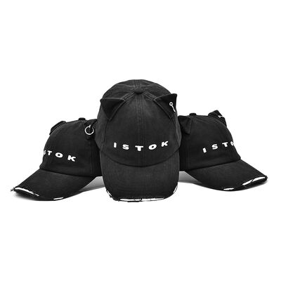 Cotton 6 Panel Baseball Cap bao gồm các đường may được củng cố và dây thắt có thể điều chỉnh