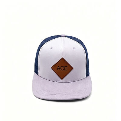 Mũ Trucker 6 bảng có khóa kéo bằng nhựa quai cotton và hình dạng được thiết kế để mang lại sự thoải mái và độ bền